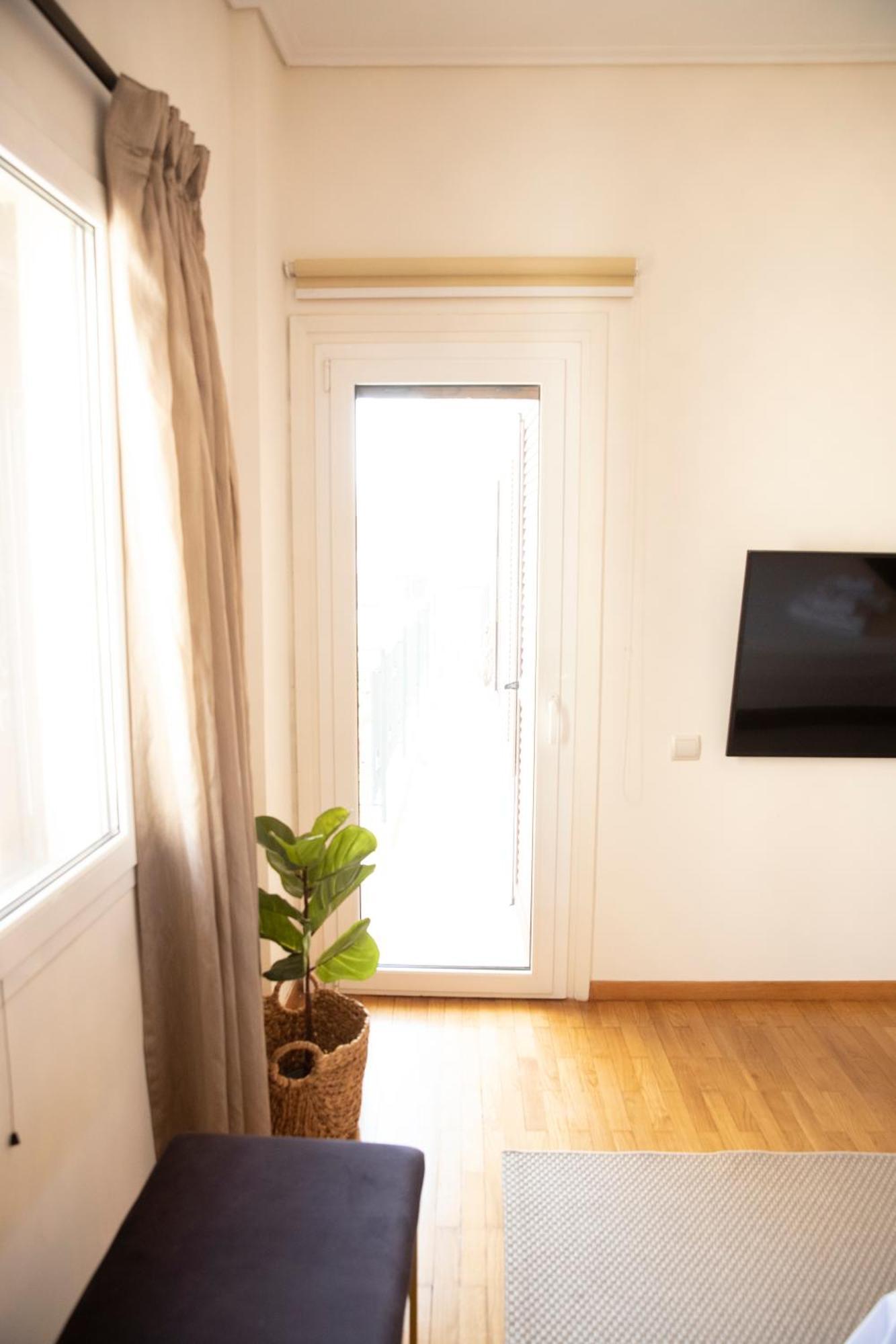 Spacious Glyfada Golf 4Br -Near Beach + Shops Athena Bagian luar foto