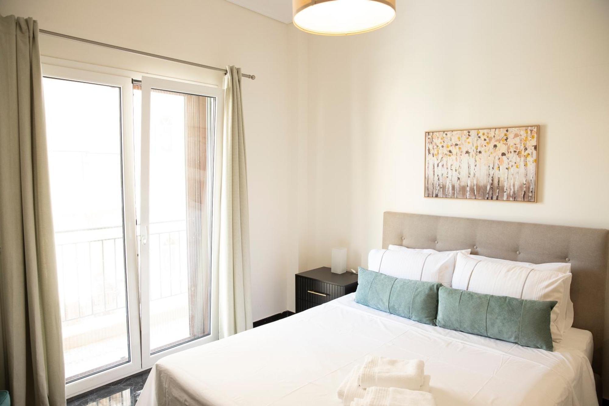 Spacious Glyfada Golf 4Br -Near Beach + Shops Athena Bagian luar foto